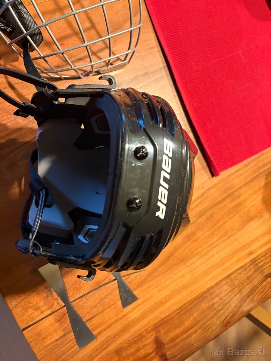 Hokejová výstroj Bauer nove - 3