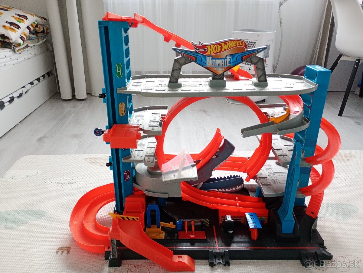 Garáž Hot Wheels City Ultimate - 3