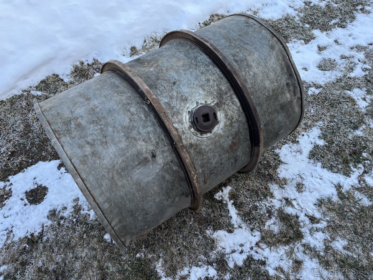 sudy meva na olej, naftu - 3