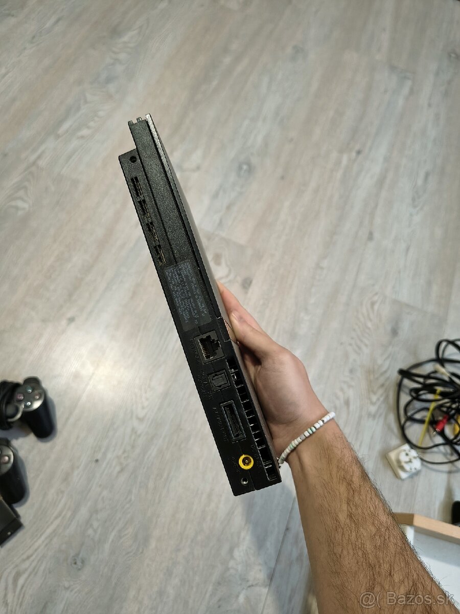 PlayStation 2 Slim – funkčný - 3