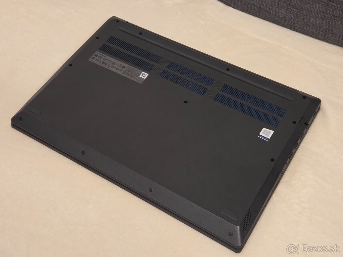 LENOVO Ideapad - 17", NVIDIA 4GB, 16GB RAM, INTEL i5, WIN11 - 3