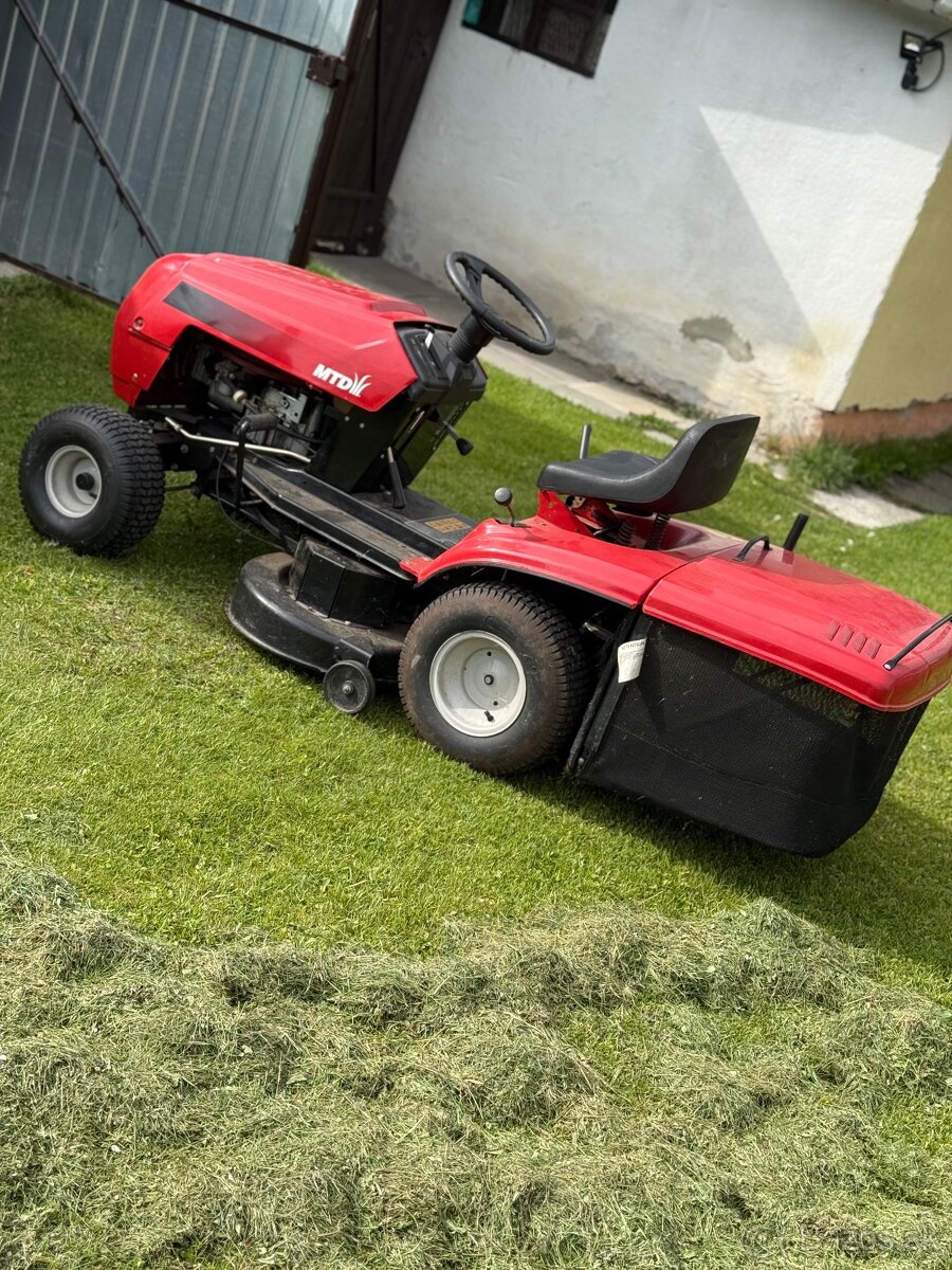 Traktorová kosačka MTD Spider - 3