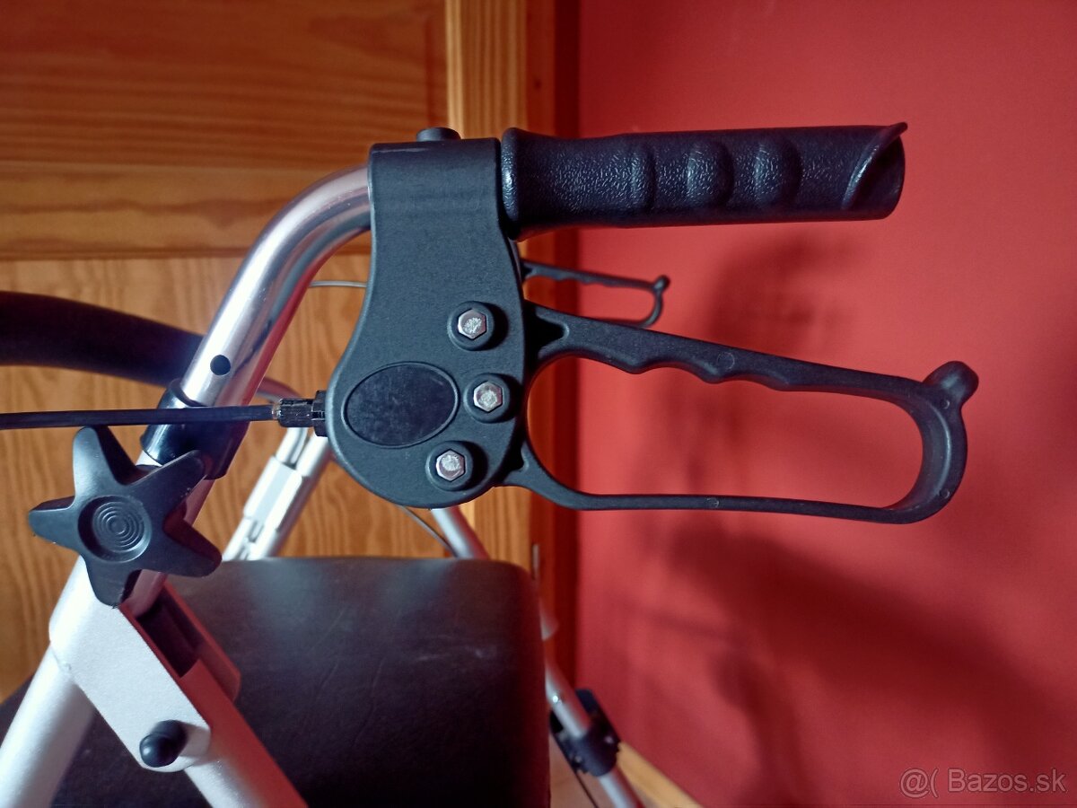 Chodítko pre seniorov -alu - 3