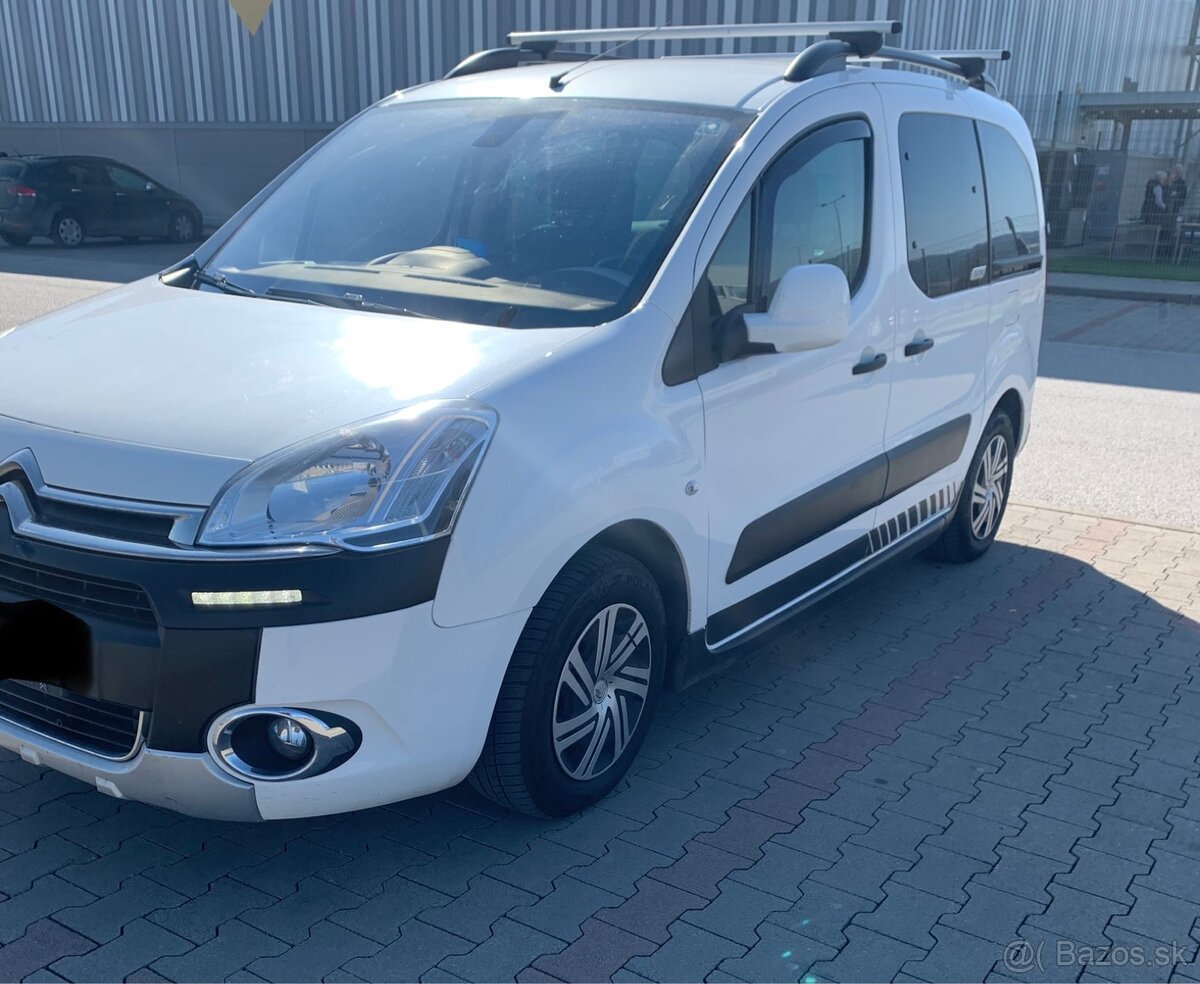Predám Citroën Berlingo XTR 1,6 68kw - 3