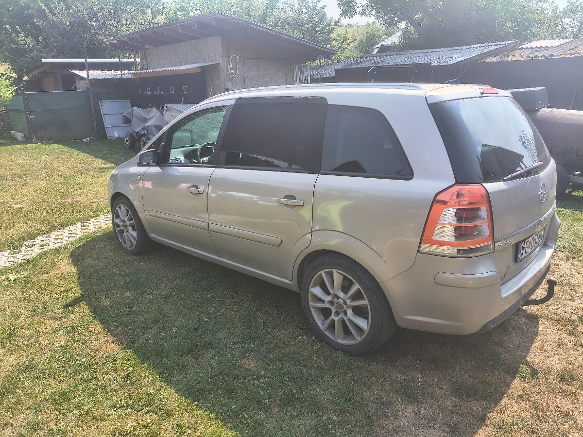 Predám Opel Zafira - 3