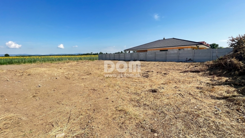 rkDOM | Nová cena V centre obce, široký, slnečný poze - 3