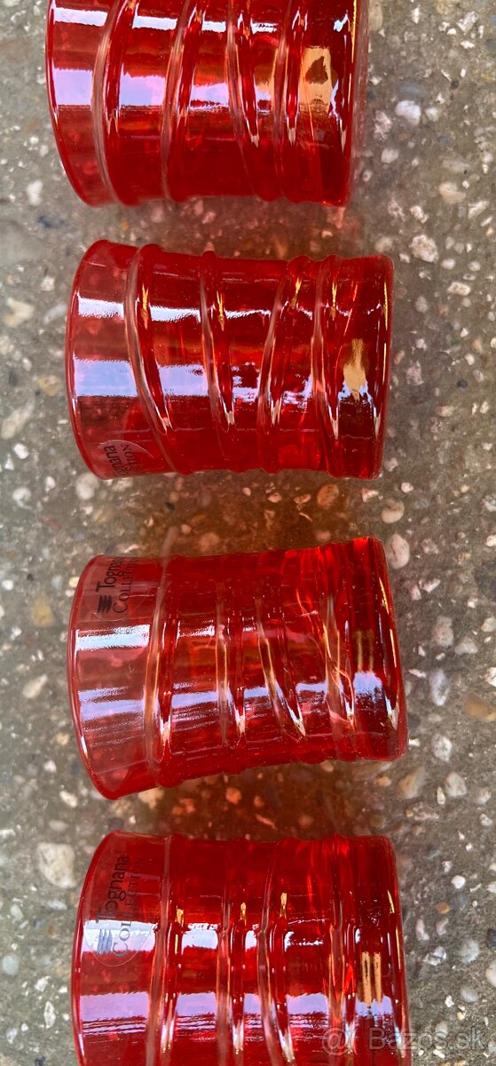 Malé poháriky nove - 3