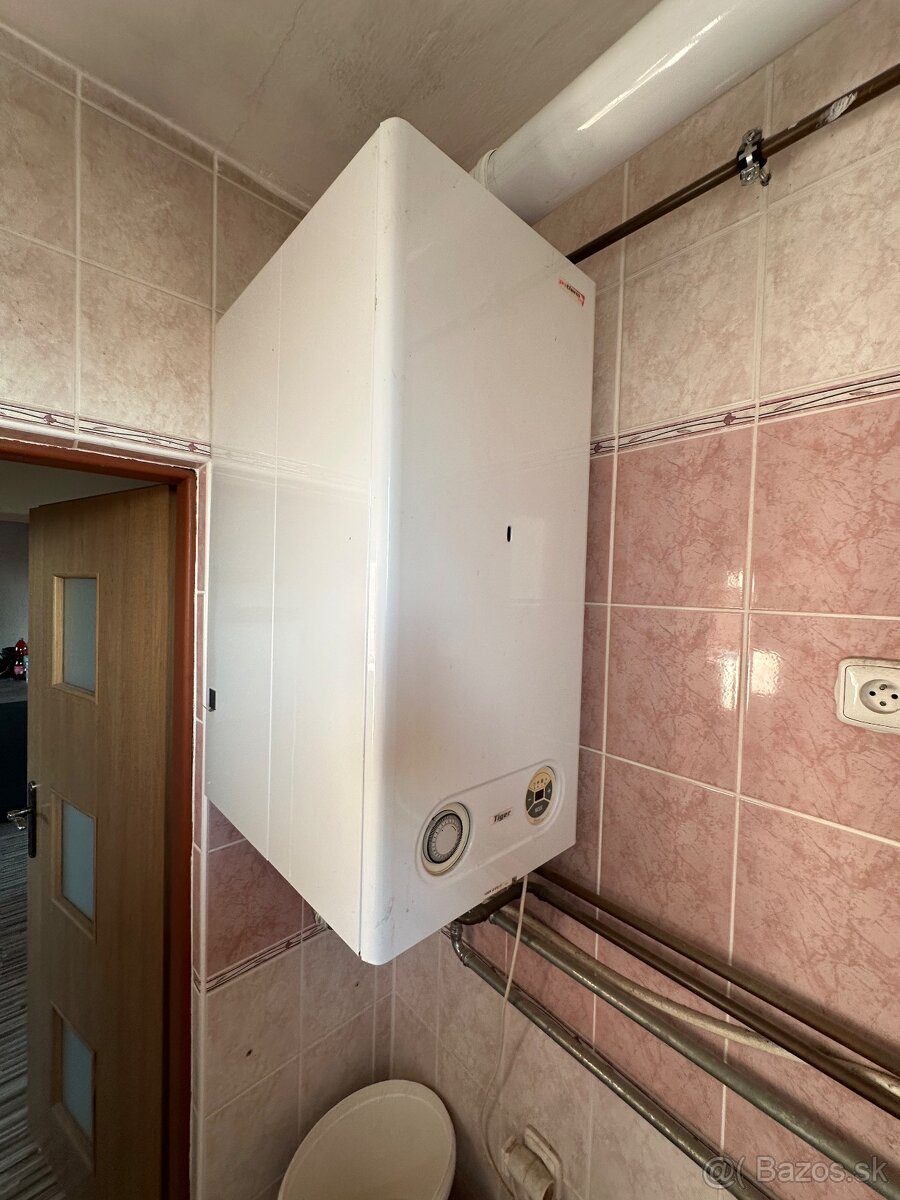 Predam 4 izbovy byt - 3