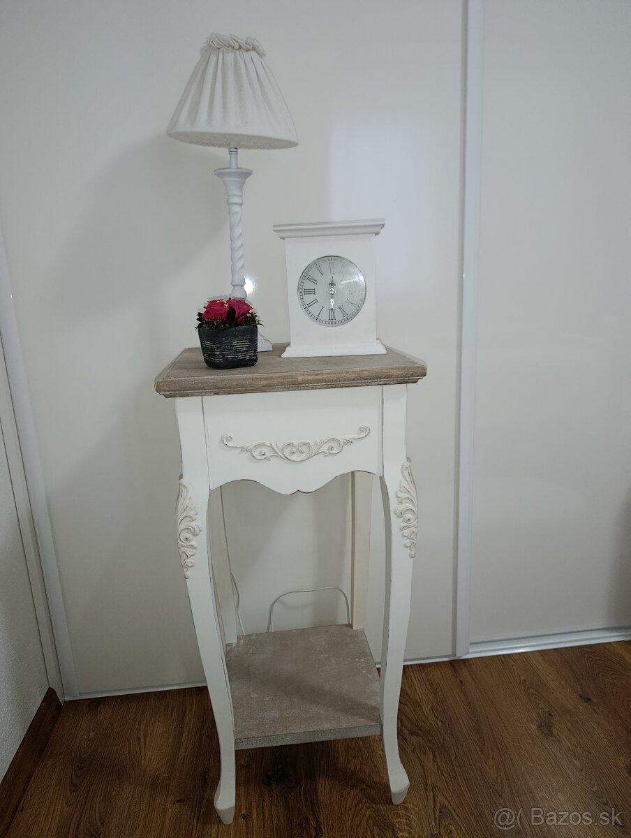 Stolík + lampa - 3