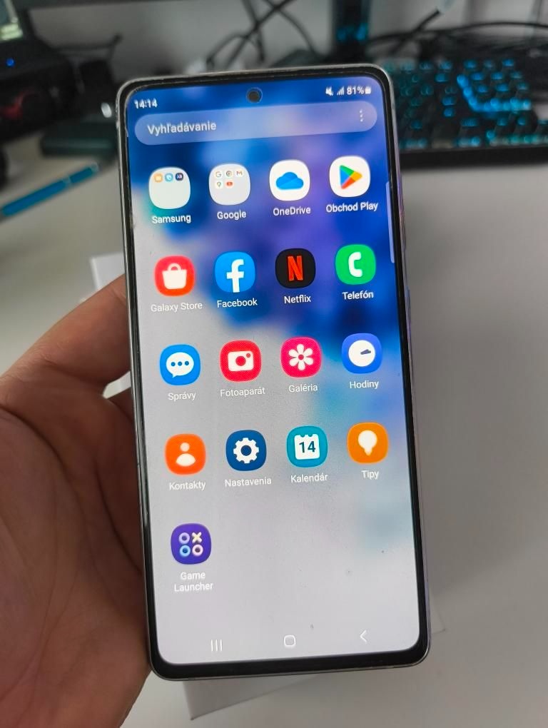 Samsung Galaxy S20 FE - 3