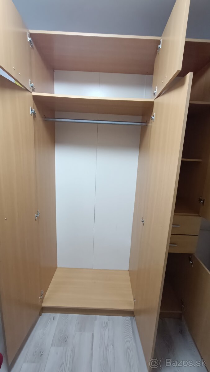 Skriňa REA od Drevony - 3