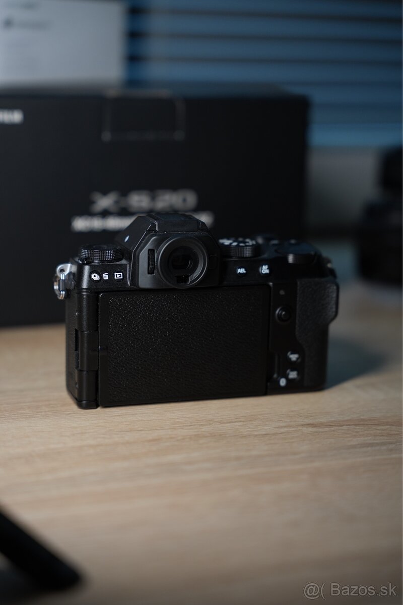 Fujifilm X-S20 - 3