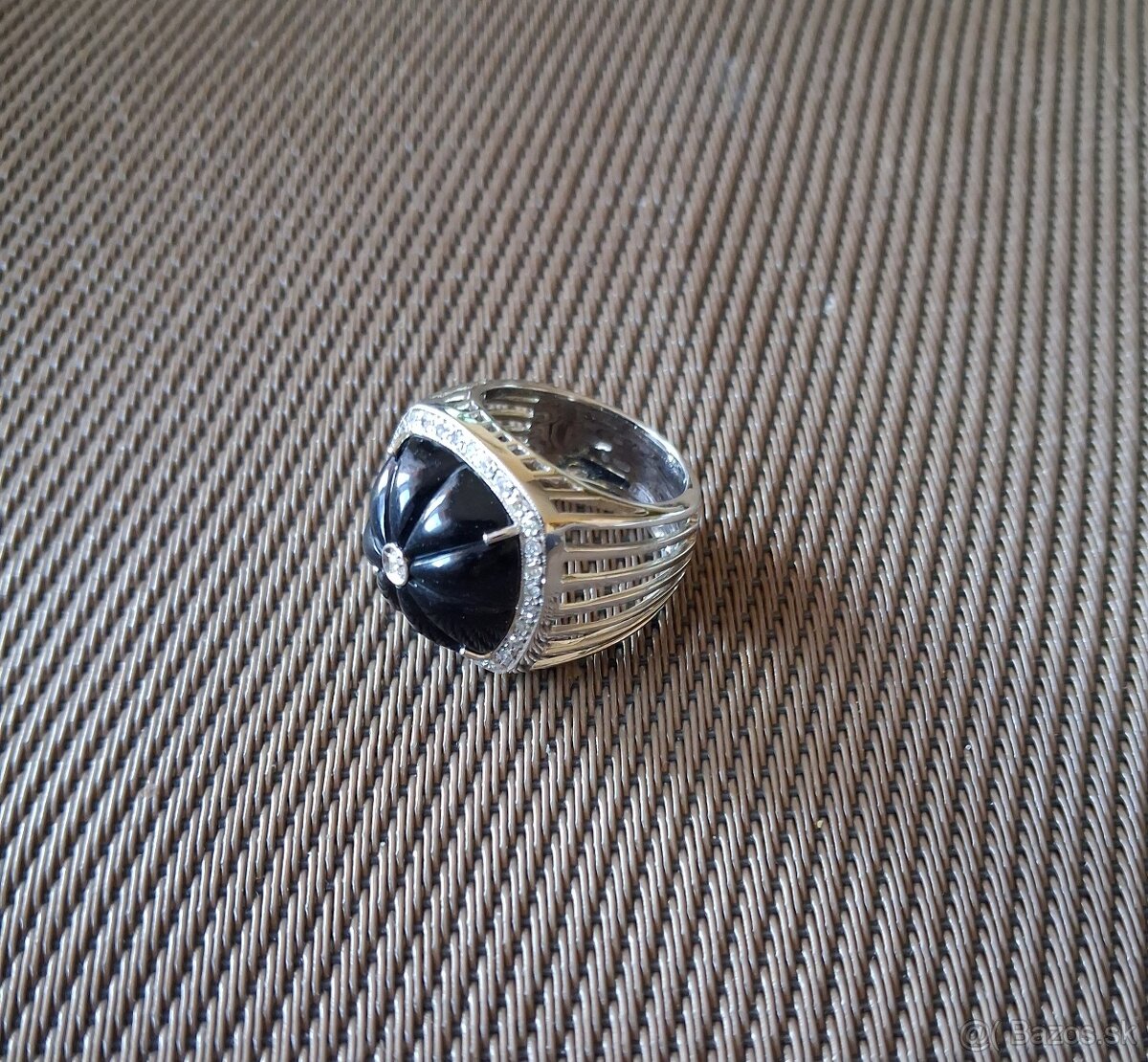 Zlatý prsteň s diamantmi - 3