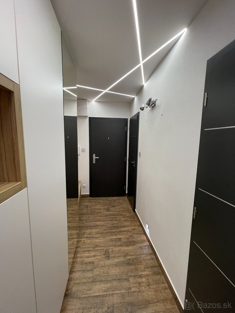 Prenajmem 2-izbový byt v Poltári - 3