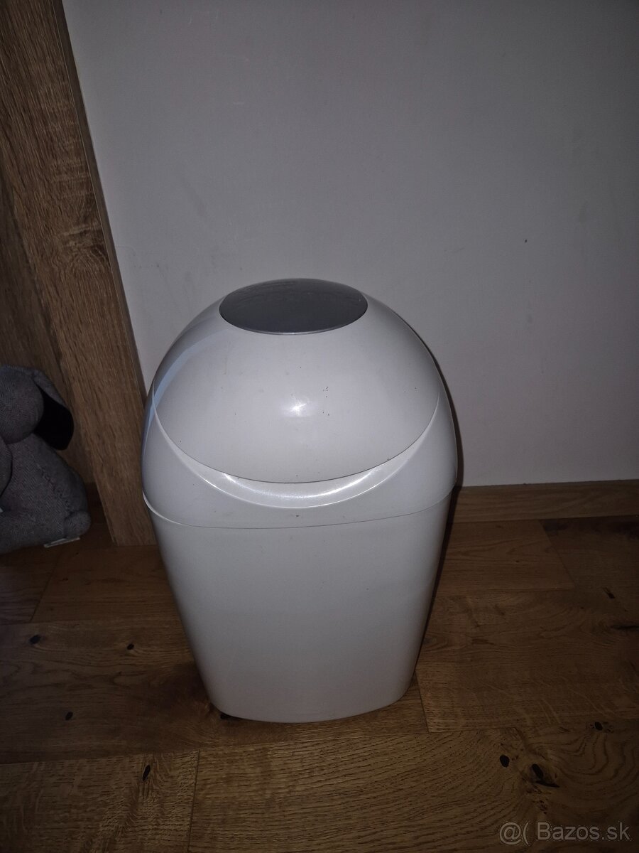 2x kôš na plienky, cena spolu - 3