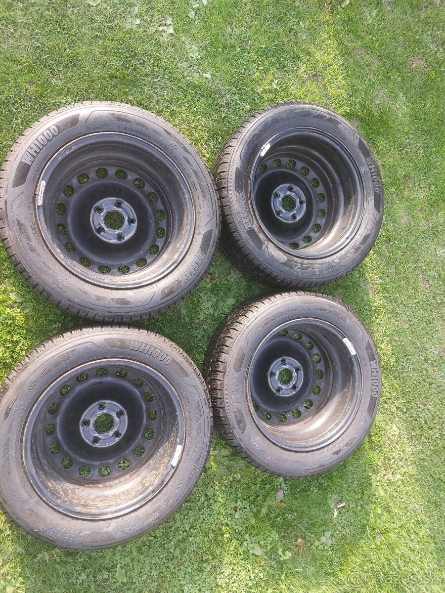 Zimné pneumatiky + plechové disky R16 - 3