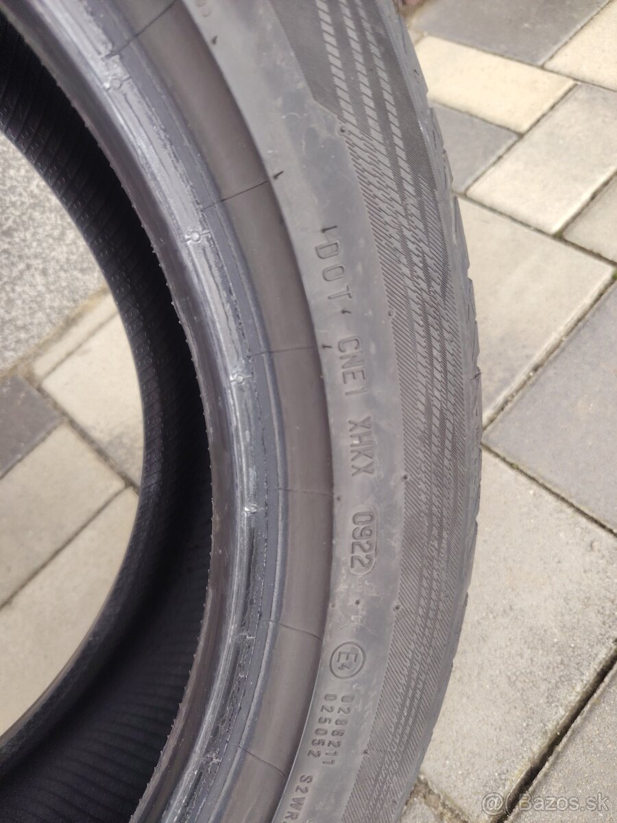 Predám 205/55R17 95V letné - 3