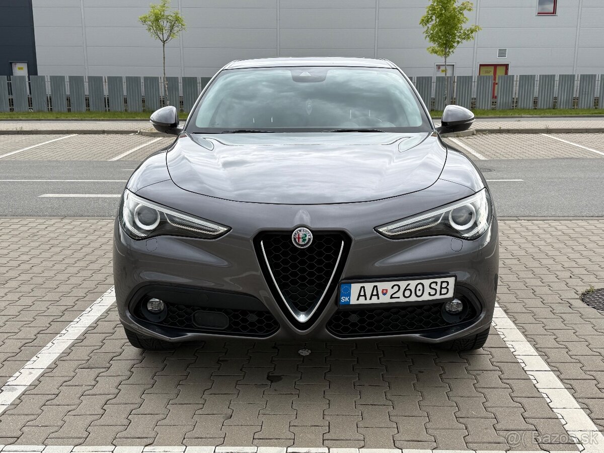 Alfa Romeo Stelvio 2.2 jtd 210 koni Q4 - 3