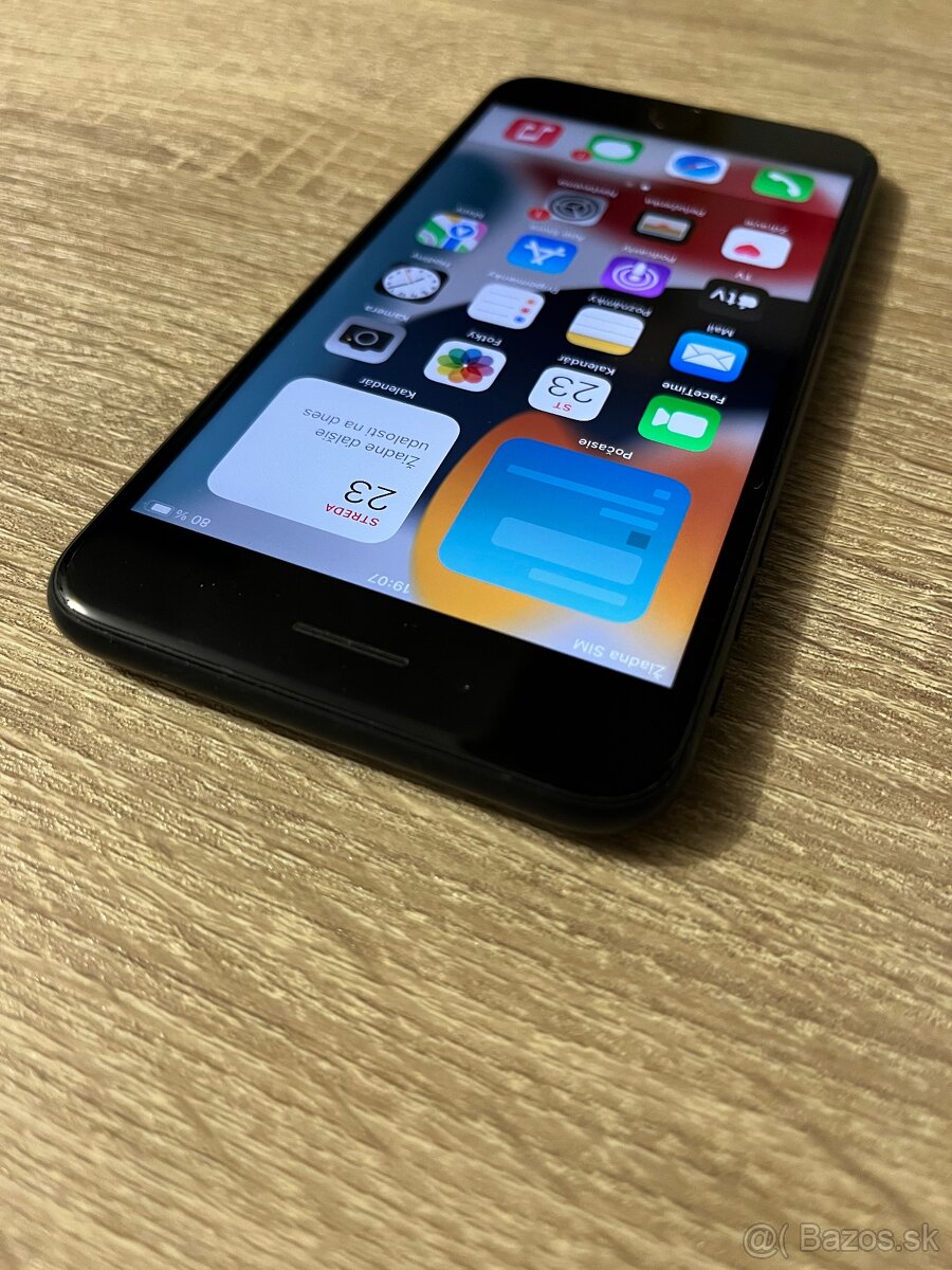 iPhone 7 Plus 128GB Black Super stav - 3