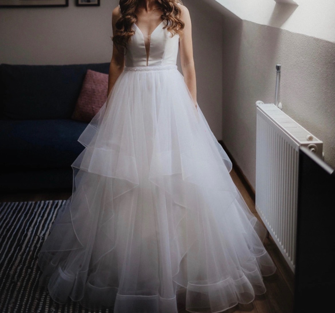 Nádherné padavé svadobné šaty - 3