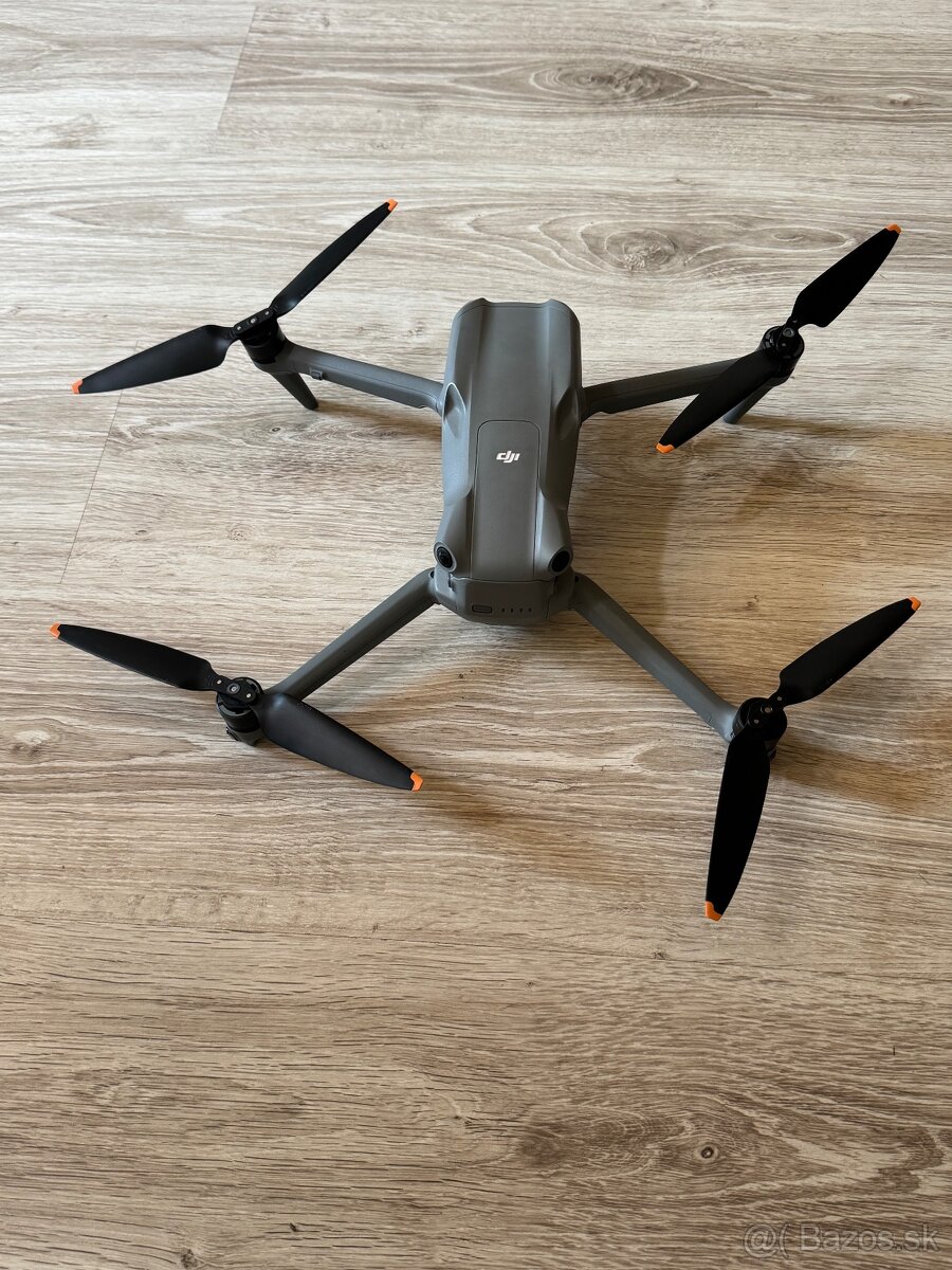 DJI Air 3 Fly more combo + FCC - 3
