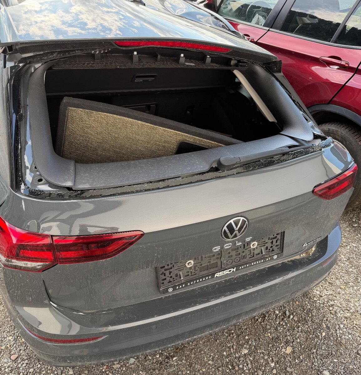 Golf 8 - 3
