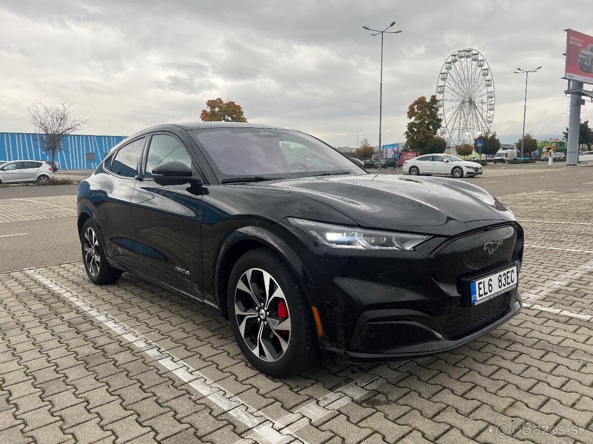 Ford Mustang Mach-E AWD Extended Range 273kW (2022) - 3