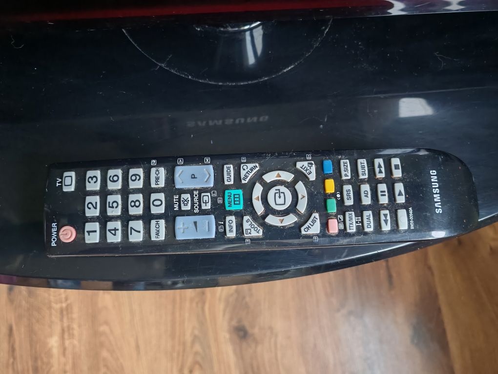 Predám Samsung PS42B450B1WXXH - 3