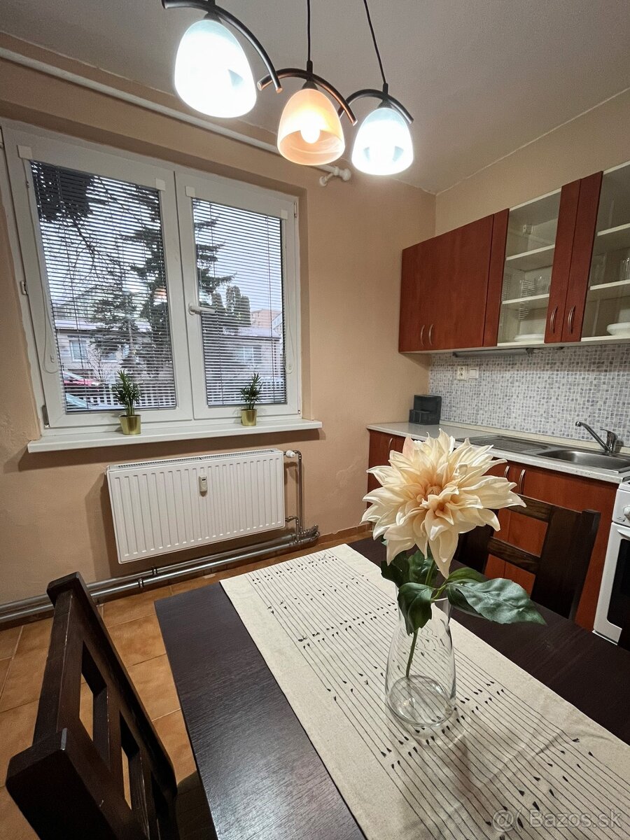 2-izbový zariadený byt na prenájom - 3