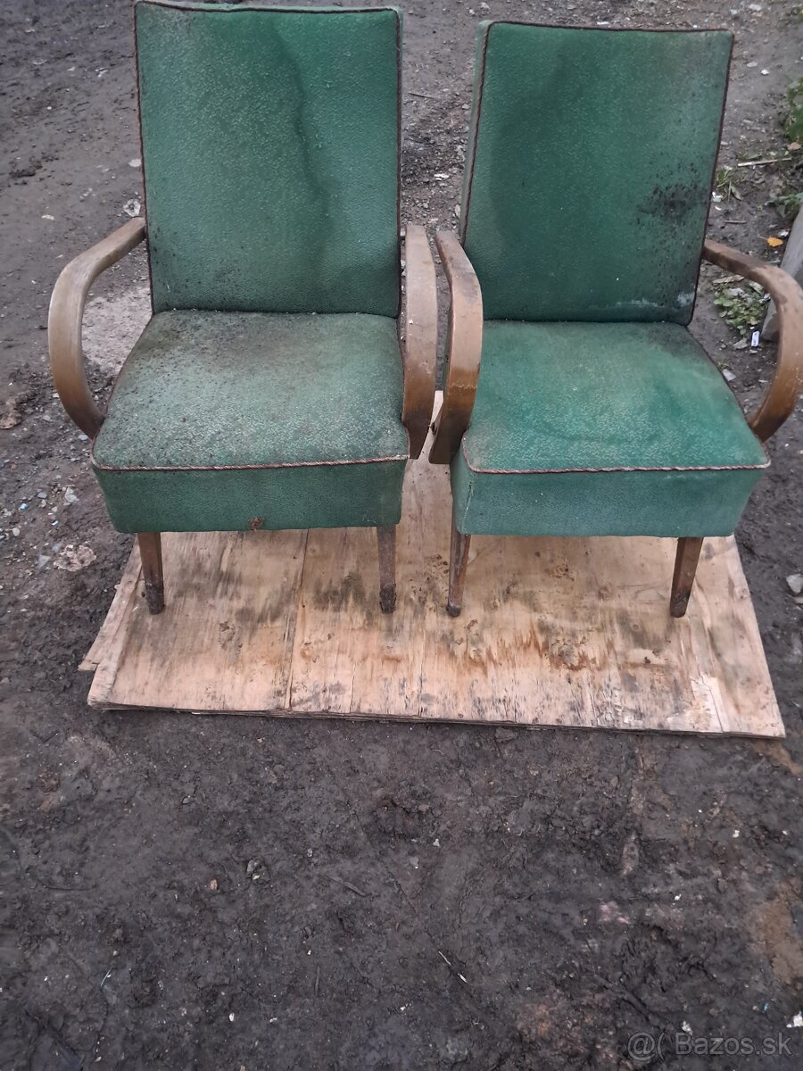 Kresla - 3