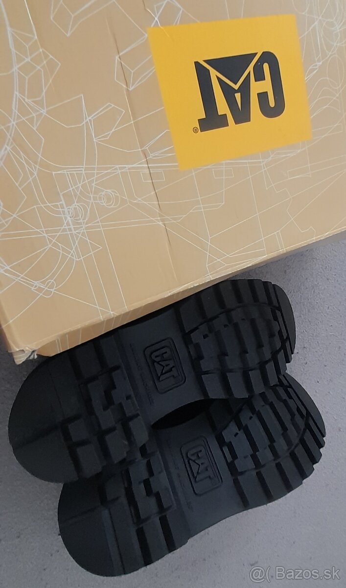 Topanky Caterpillar 38 - 3