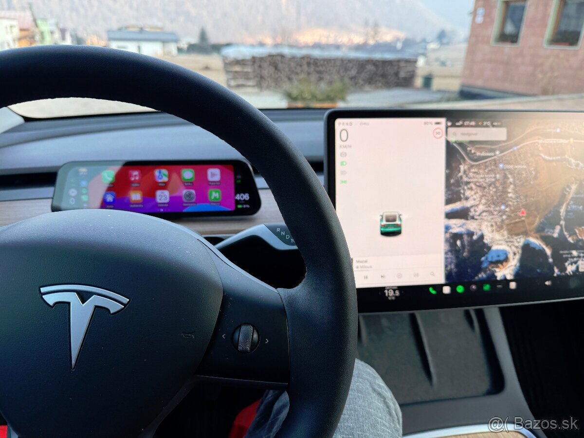 Tesla Model Y Long Range Dualmotor AWD 03/2024 / Berlín - 3