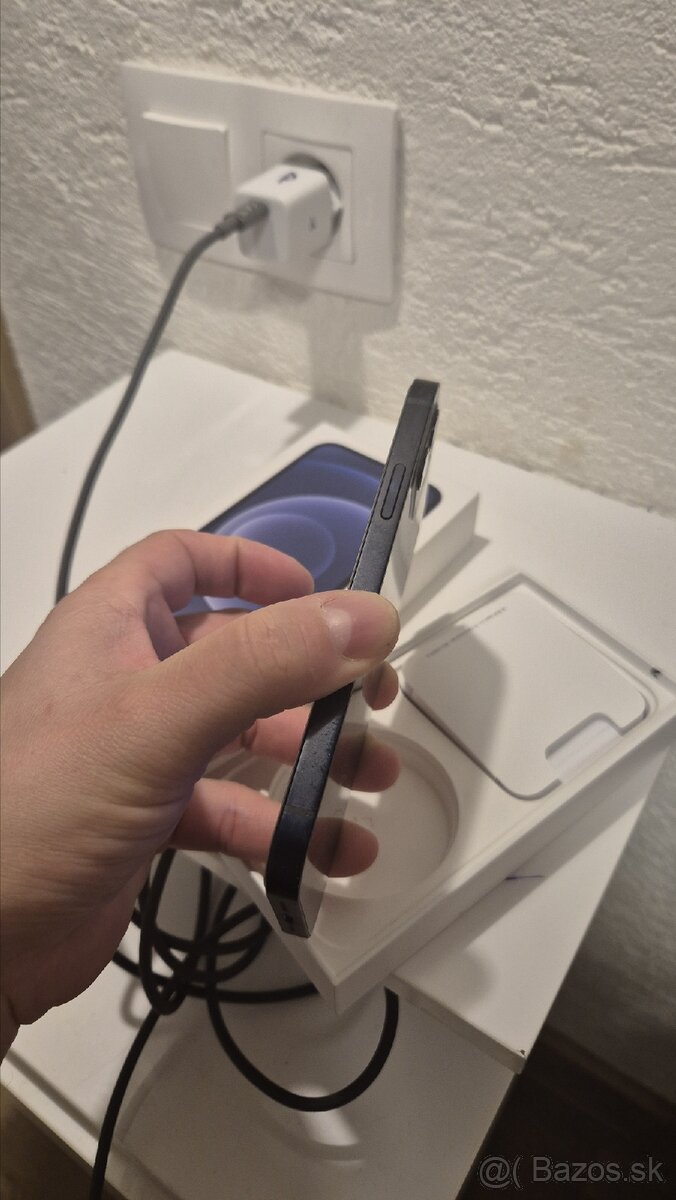 Apple iphone 12 64gb cierny - 3