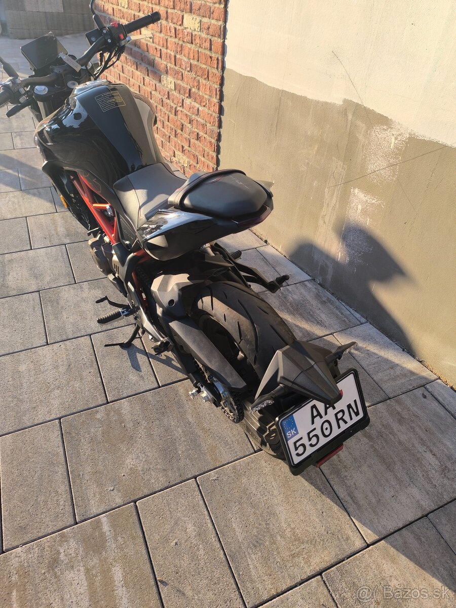 QJ motor SRK 400 - 3