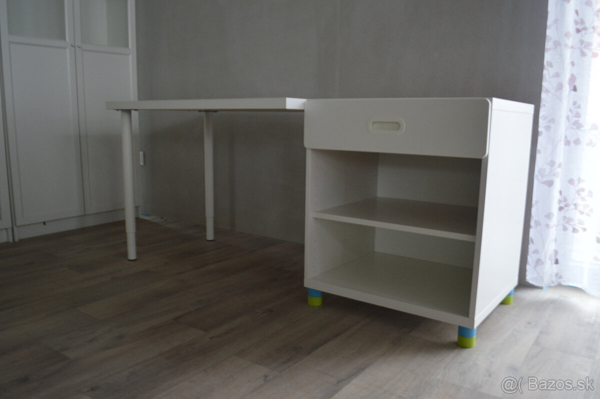 Pisací stôl a strolička - 3