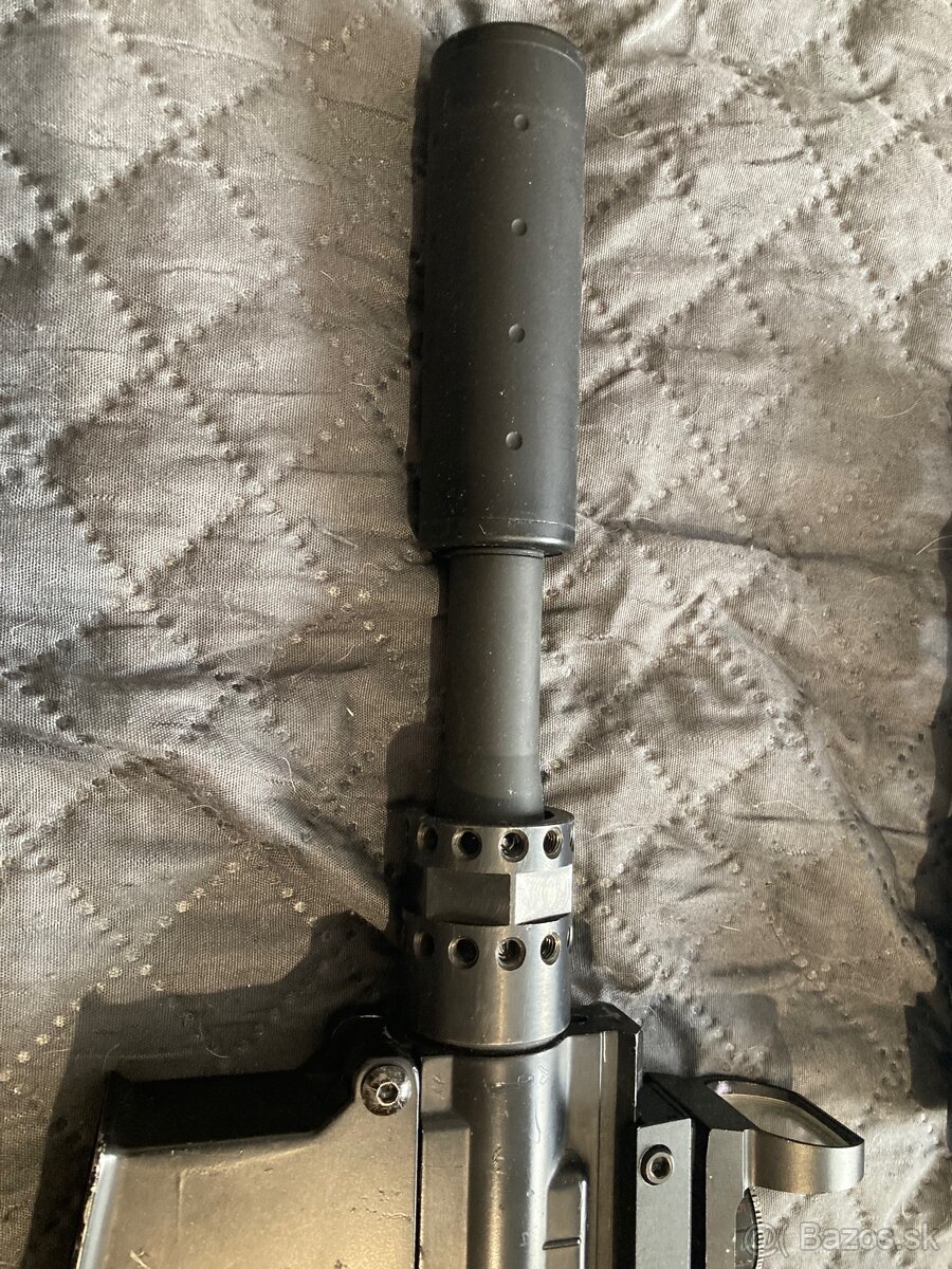 Predám airsoft AR15 - 3