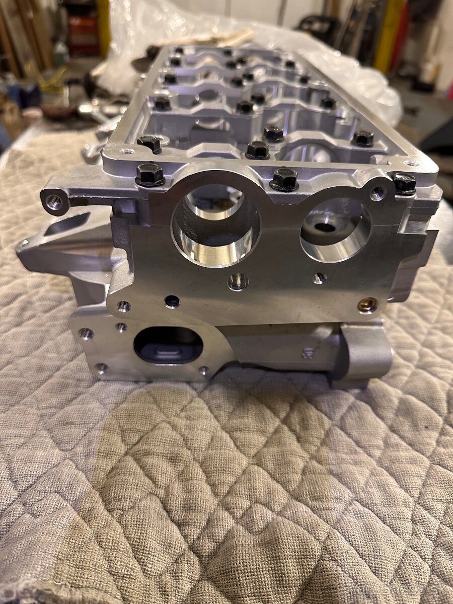 Predam hlavu vhodnu na Crafter amarok 2.0tdi - 3