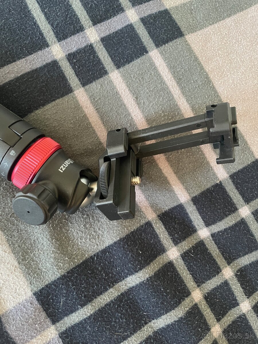 Predám tripod Ulanzi MT-44 - 3