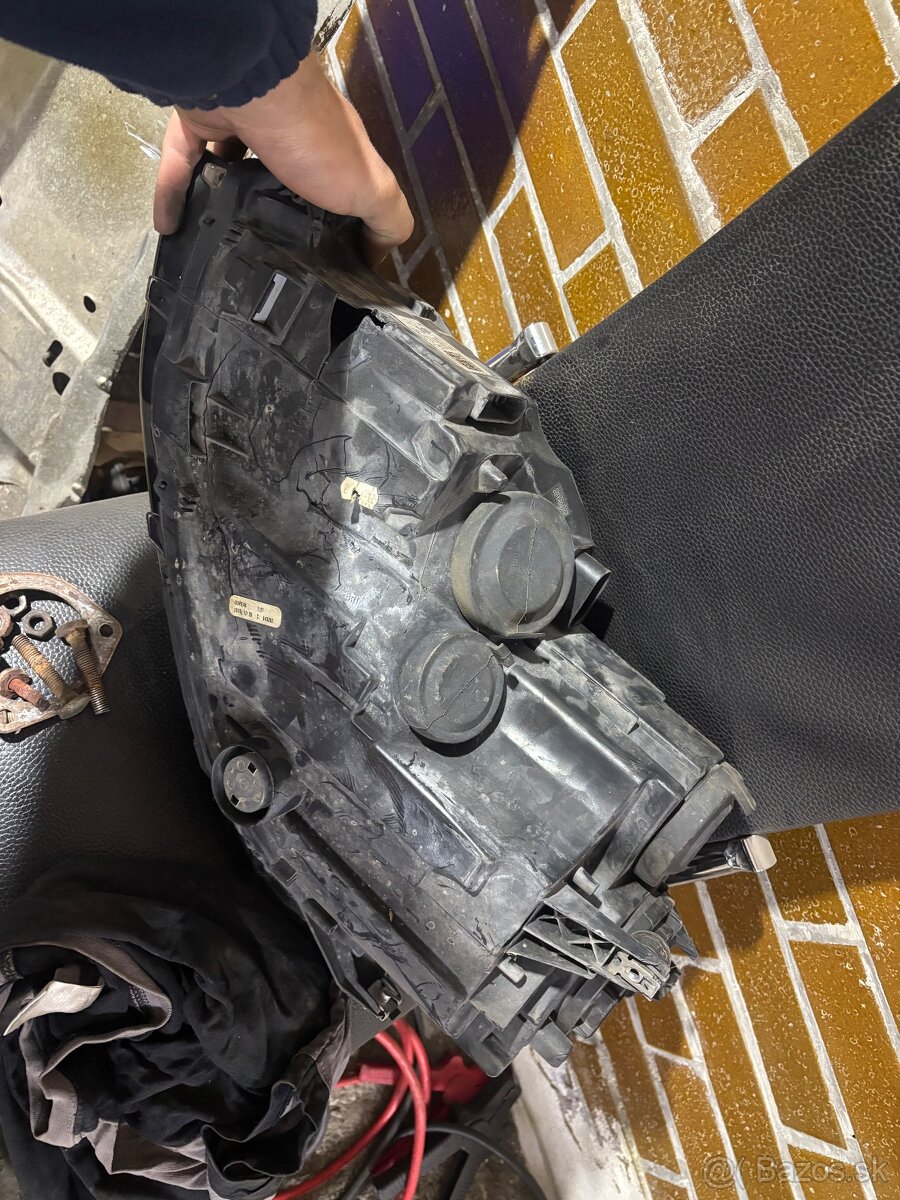 Predám hlavné svetlomety golf7 - 3