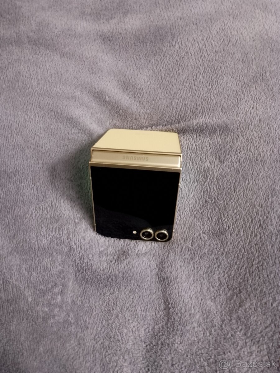 Samsung Galaxy zflip6 - 3