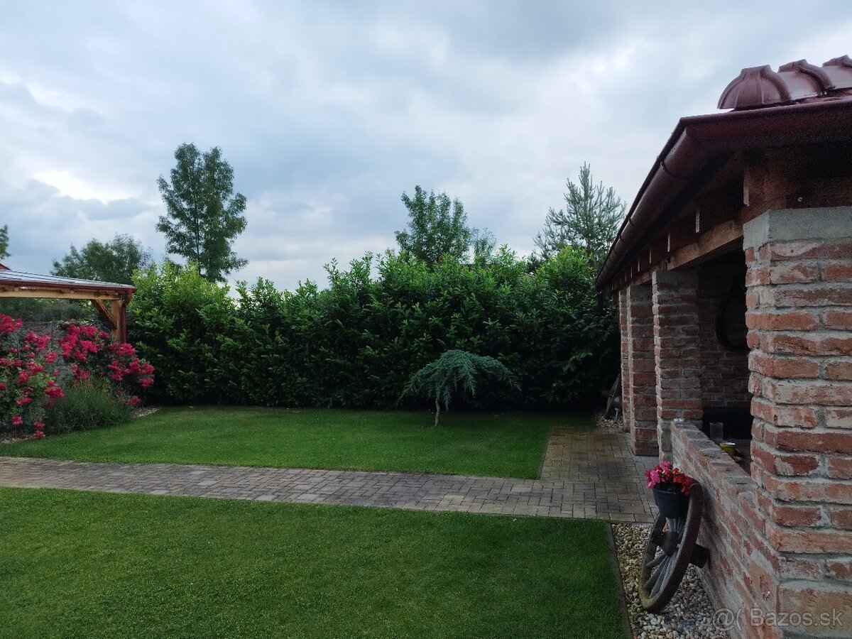 Dva rodinne domy - 3