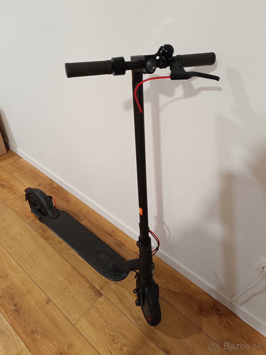 Xiaomi Mi Electric Scooter Pro 2 - 3