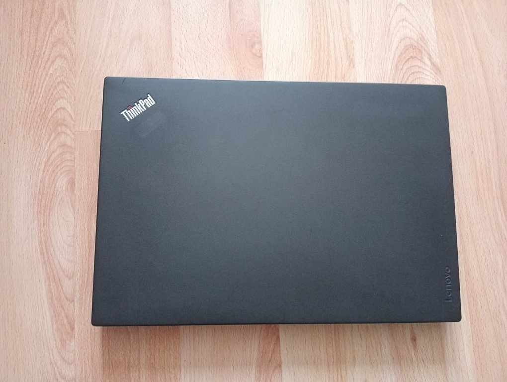 Lenovo thinkpad t460 - Intel core i5 -ssd -8gb ram - 3