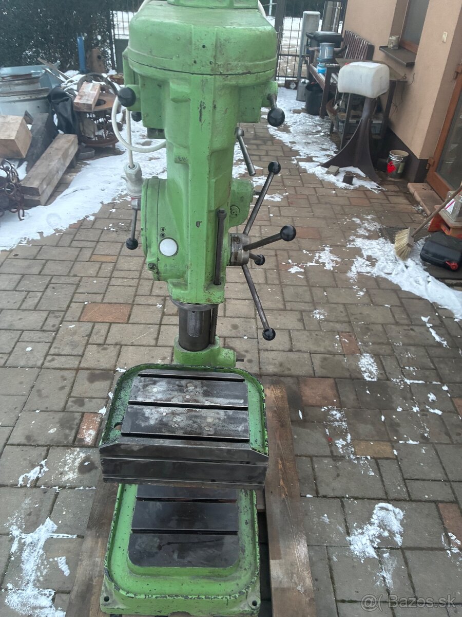 Stlpova vrtacka VS20 - 3