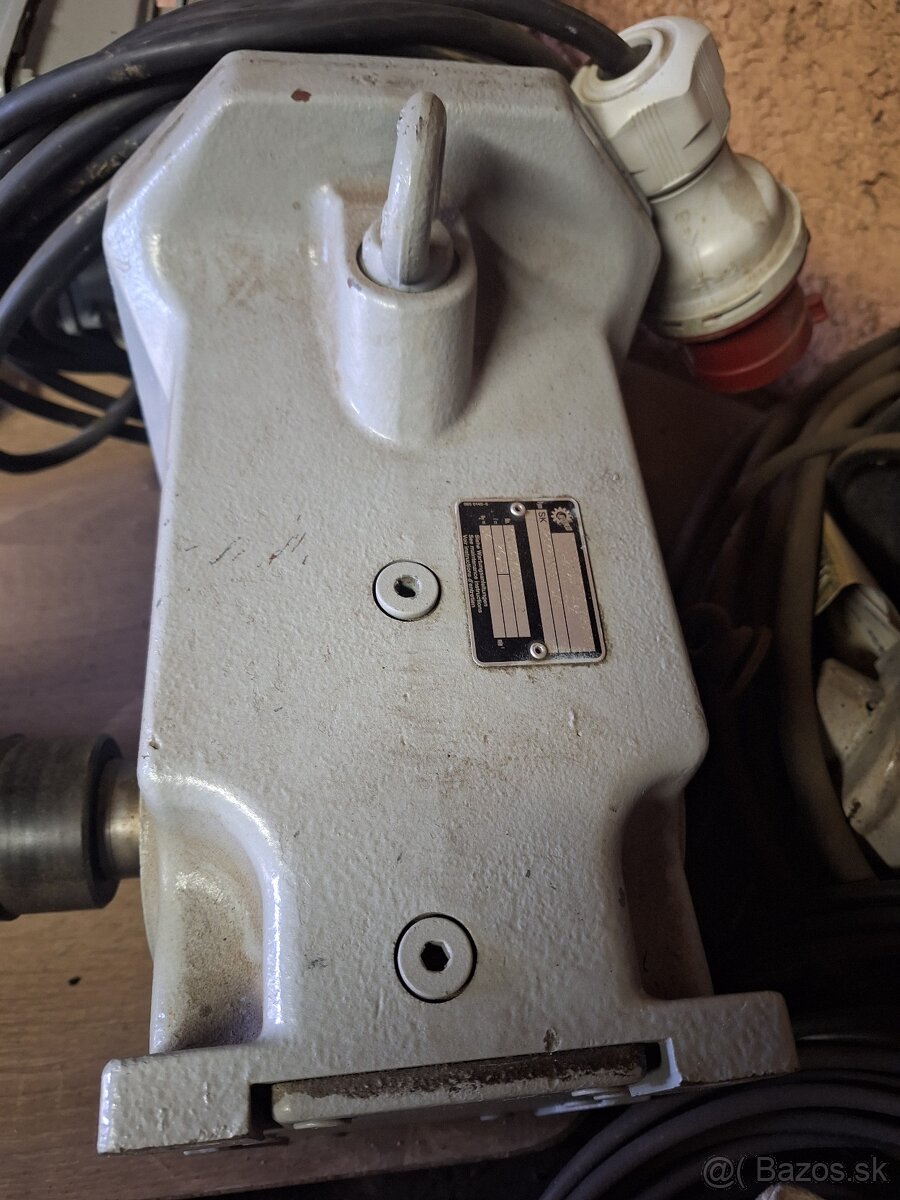 Elektrický mlynček na mäso - 3