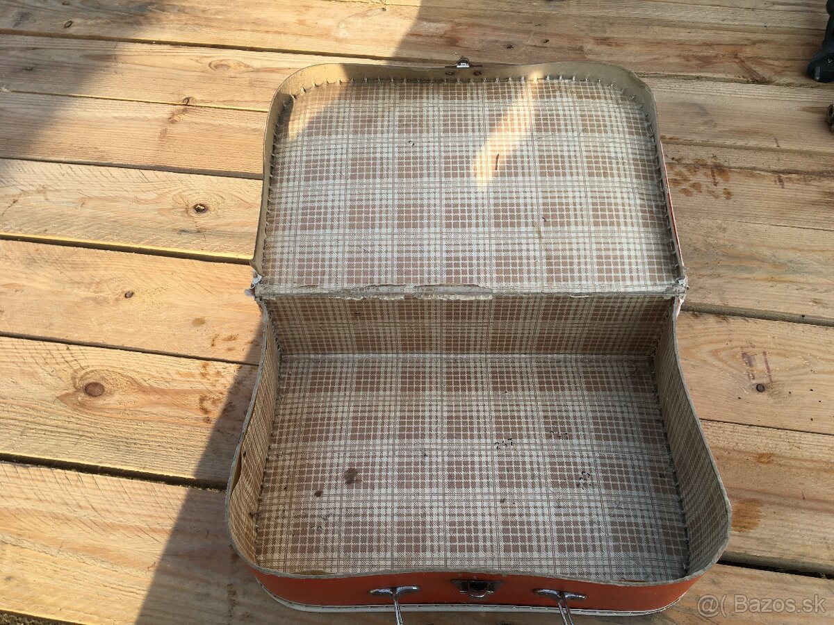 Retro kočík,a retro kufrík - 3