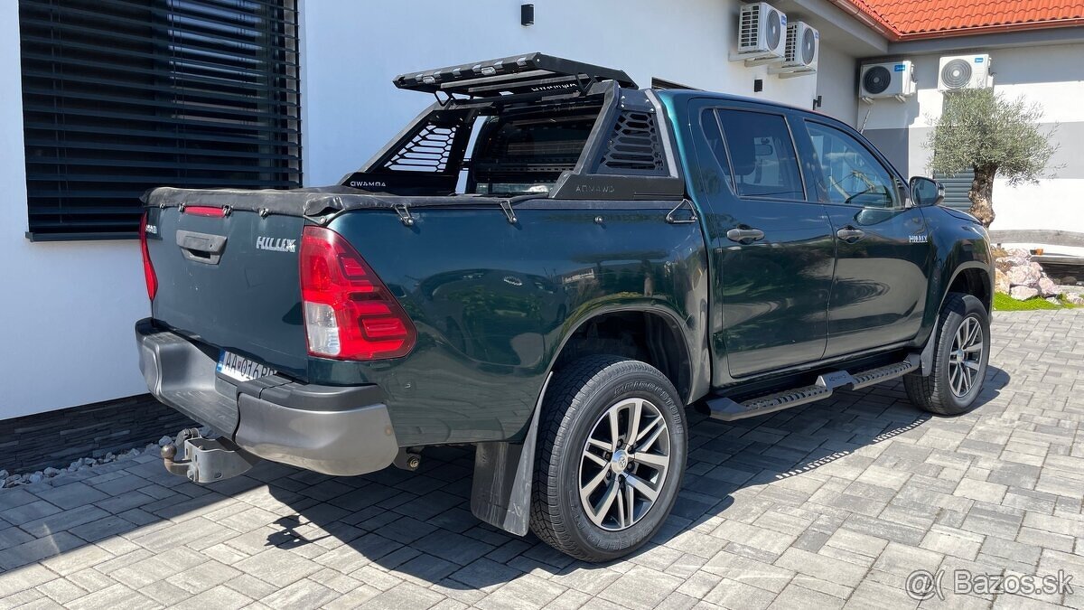 TOYOTA HILUX - PREDAJ AJ NA SPLÁTKY