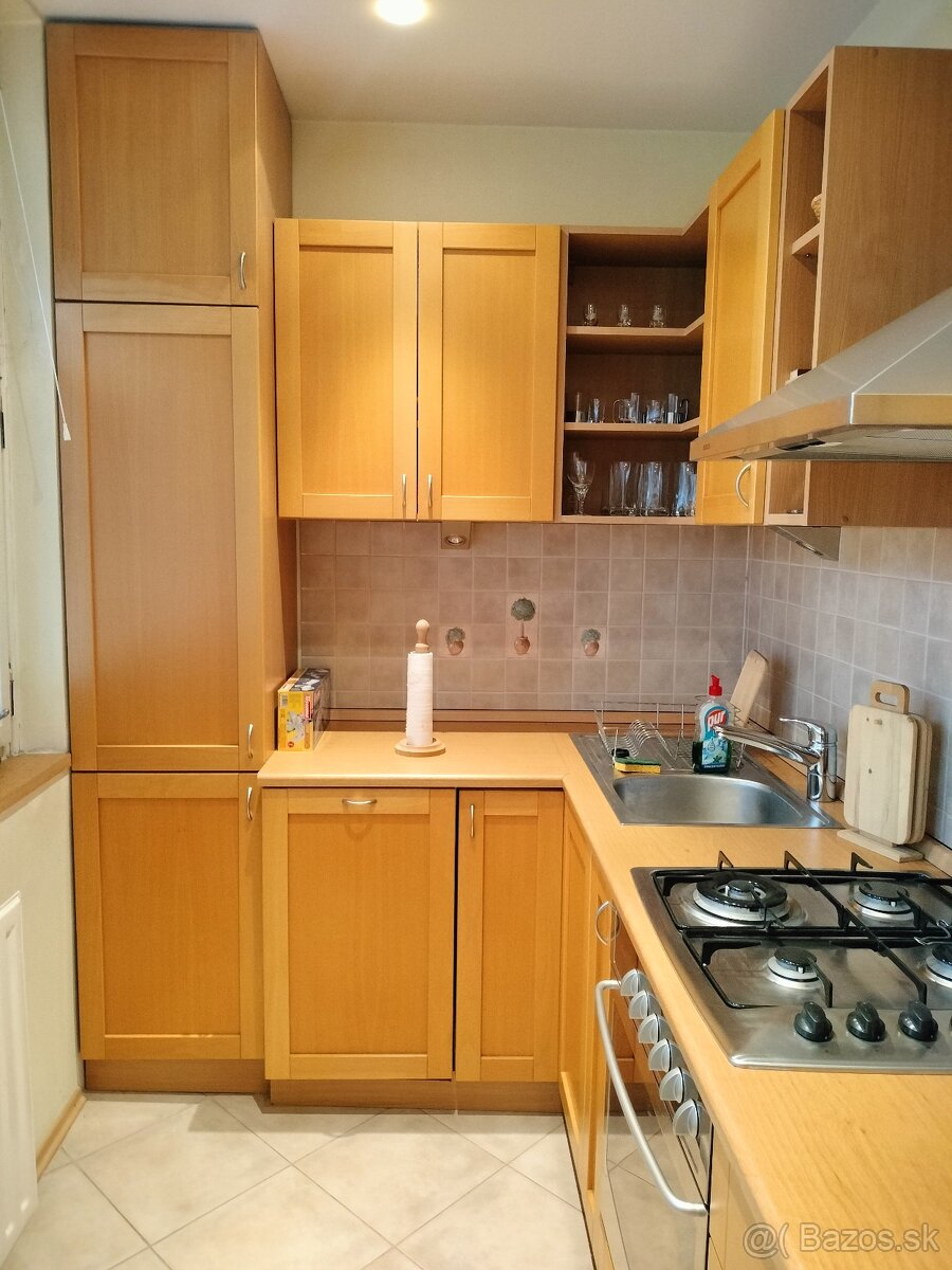 4-izbový byt na prenájom, Lomonosovova ulica - 3