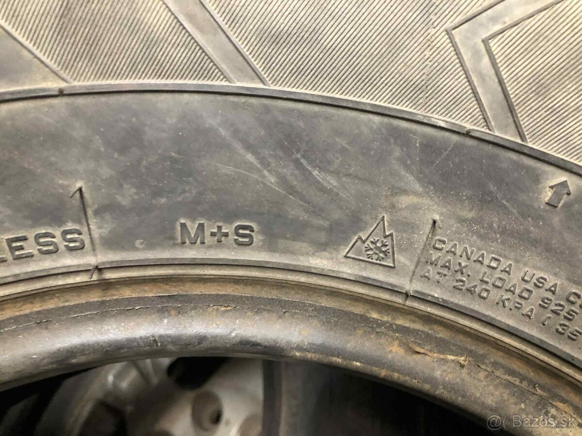 predam zimne pneu 235/75R15 - 3