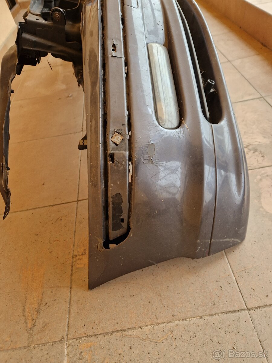 Prevodovka a Nárazníka so stenou chladiča E46 - 3